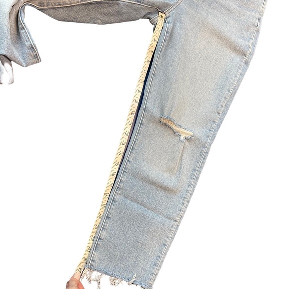 Madewell Jeans‎ w/Raw Hem - Picture 10 of 15